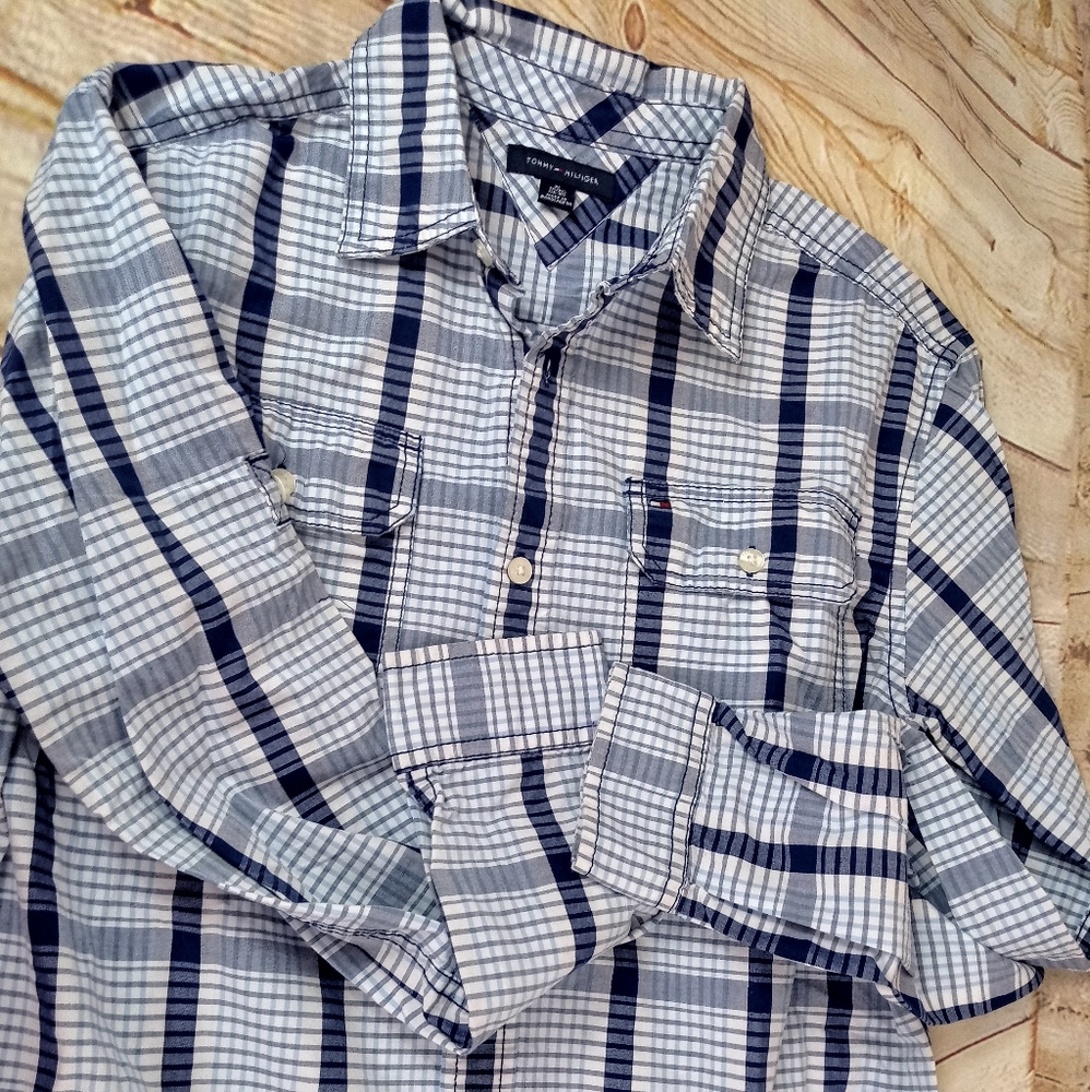 TOMMY. HILFIGER